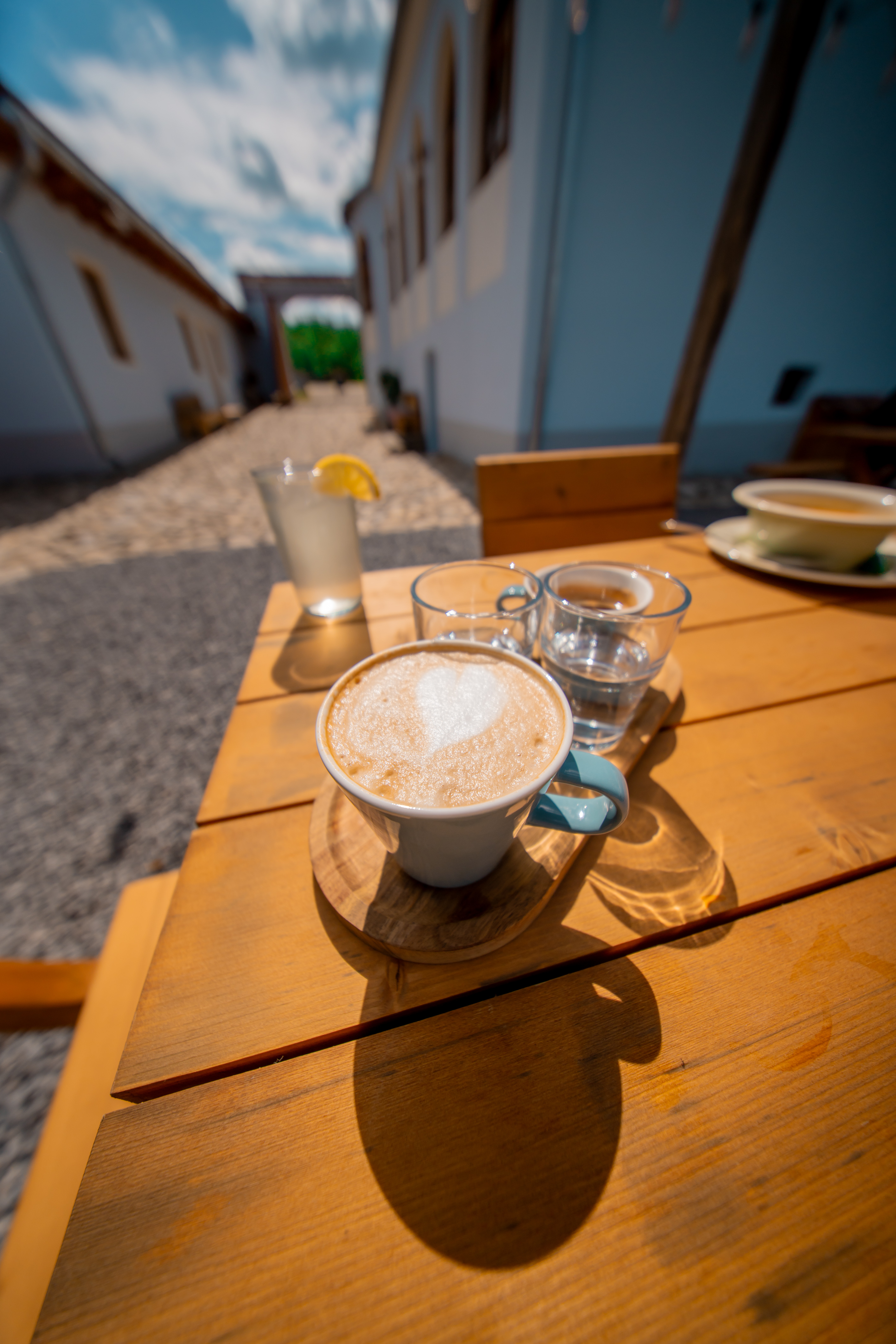 Azuria Caffe · 5